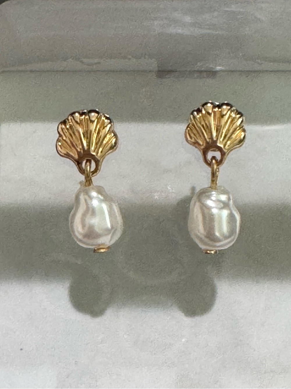 Gold Shell Pearl Drop Earrings - Picture 2 of 2